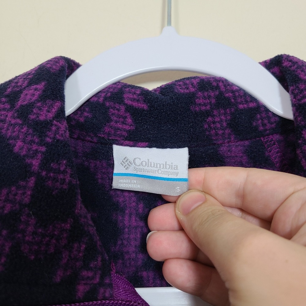 Columbia Purple Black Geometric Fleece S Full‎ Zip Jacket Granola Girl Winter - Picture 7 of 11